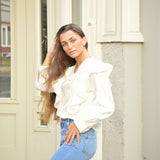 BLUSA RIBETES DORADOS