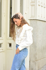 BLUSA RIBETES DORADOS