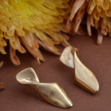 PENDIENTES PETALO DOBLADO ORO