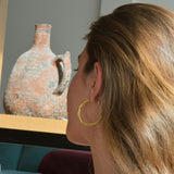 PENDIENTES AROS DORADOS ENTRELAZADO