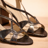 SANDALIA GRIS PLOMO BLUMA