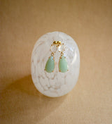 PENDIENTES DE PIEDRA EN GOTA VERDE