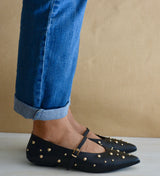 MERCEDITAS NEGRA TACHUELAS