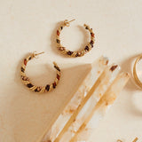 PENDIENTES TRENZADOS MARRONES