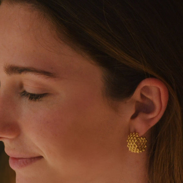 PENDIENTES DE MALLA DORADOS
