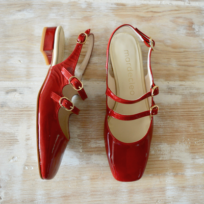 MARY JANE NELI ROJO CHAROL