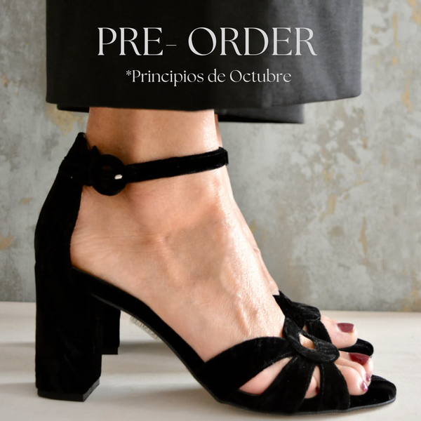 SANDALIA VELVET NEGRA LAUREN