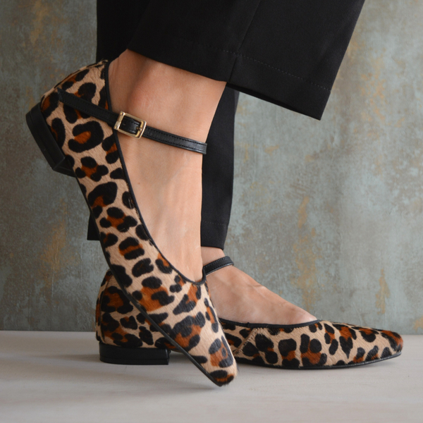 ZAPATO LEOPARDO SOFIA