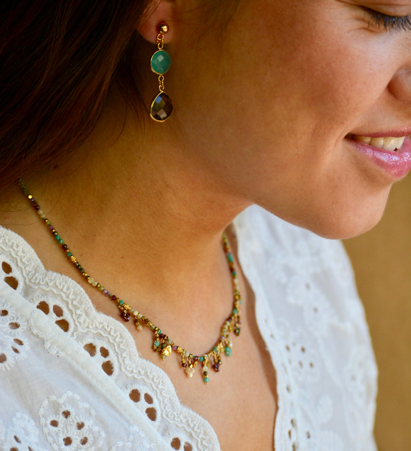 COLLAR PIEDRAS VERDES