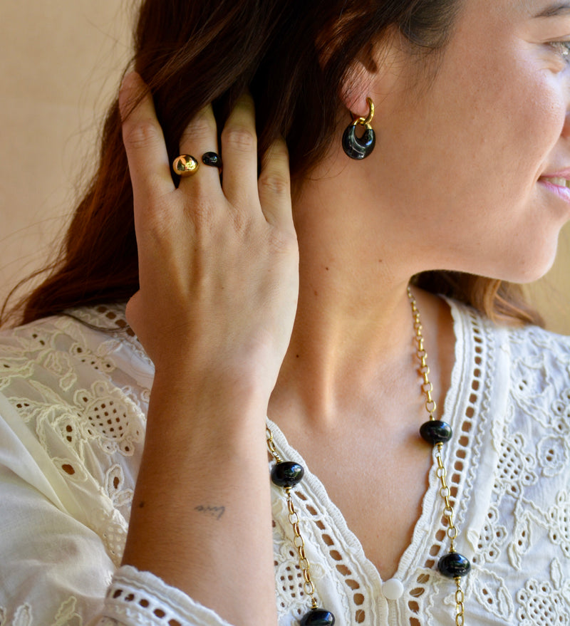 PENDIENTES AROS SEMILUNA NEGRO