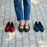 MERCEDITAS NEGRA TACHUELAS