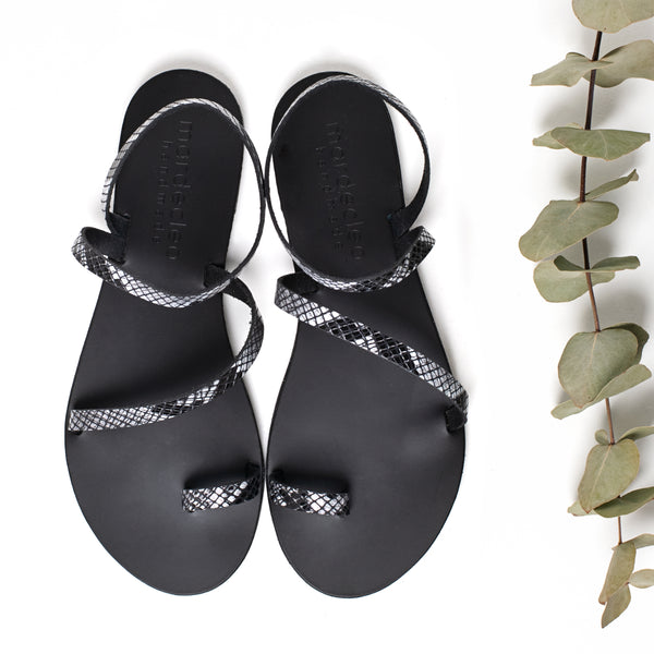 Sandalia  Cleo Black Boa - MardeCleo